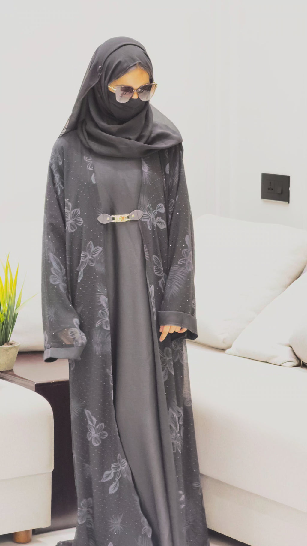 Self-Printed Floral Netted Designer Abaya