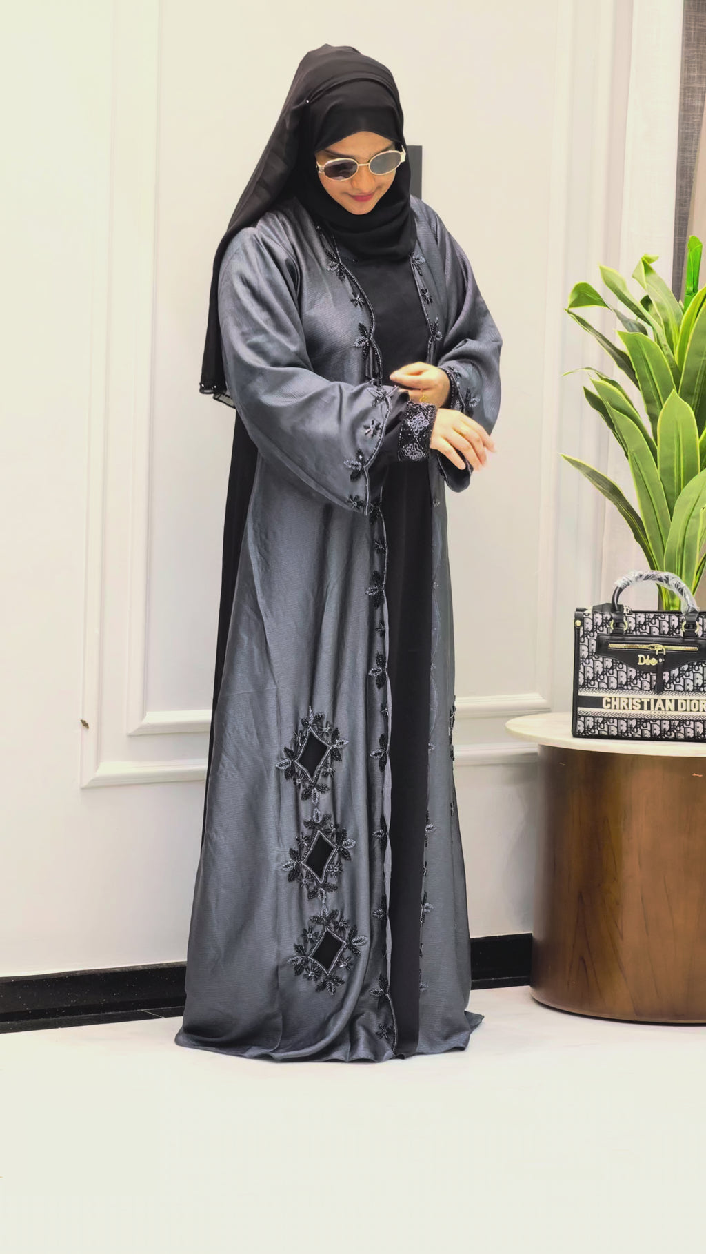 Designer Pattern Abaya – Luxury in Every Detail