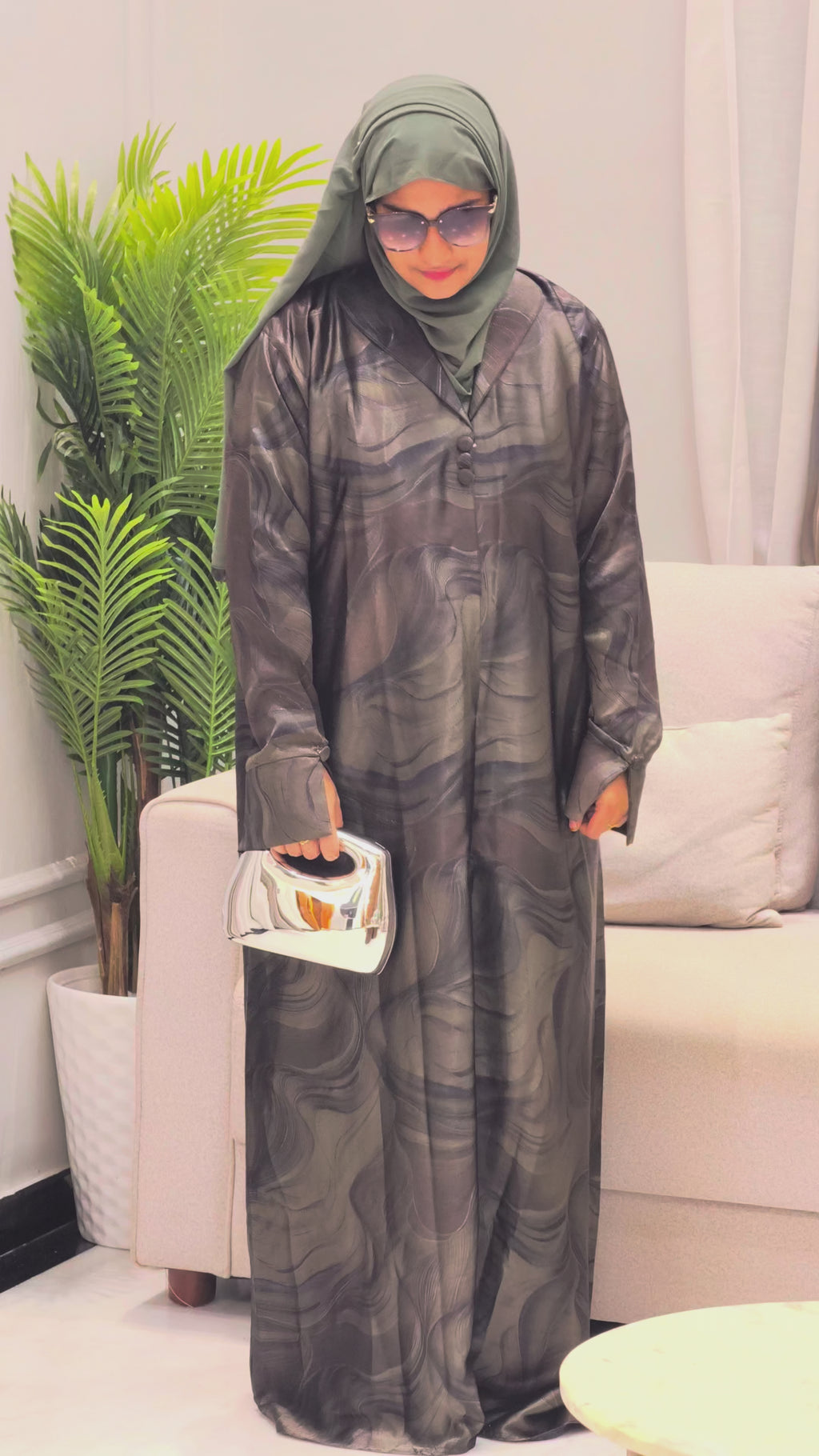 Self Printed Designer Abaya – Simple, Soft & Luxuriously Elegant