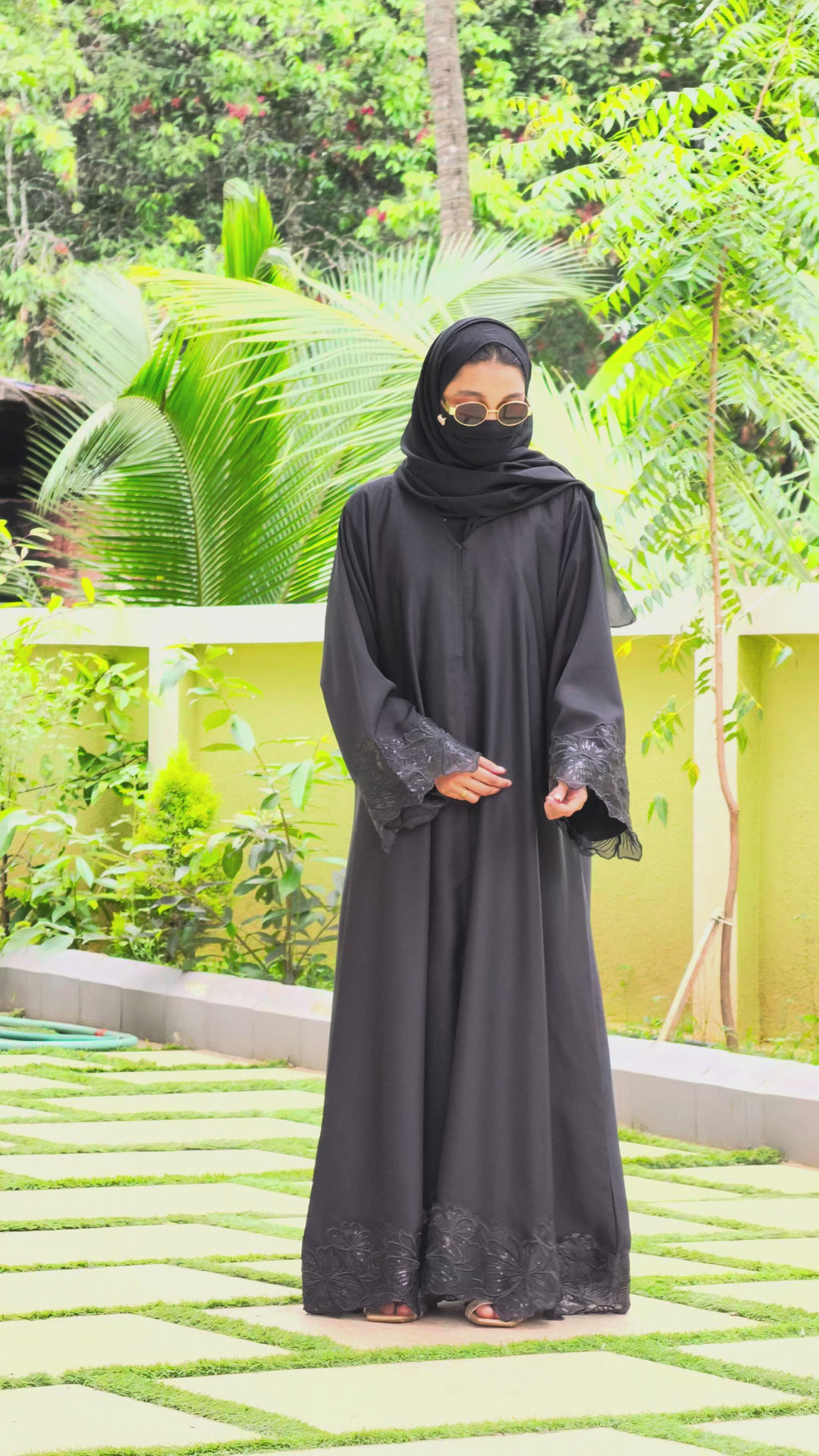 Simple Decent Sleeve Stone Work Premium Abaya