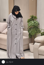 Lapel Abaya – Elegant Everyday Modesty for College Girls