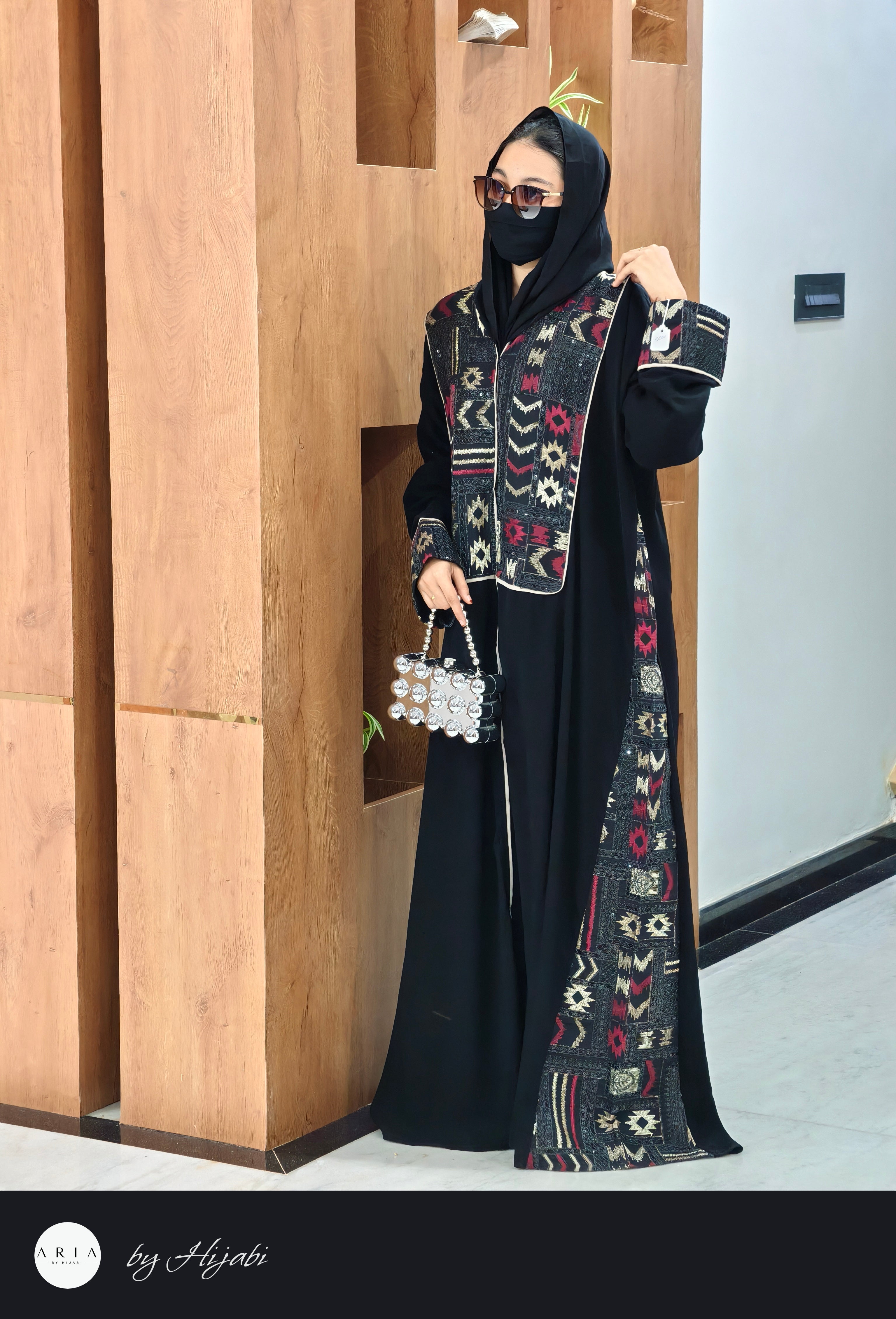 Imported Original Kashmiri Embroidery Abaya ( Saudi made)