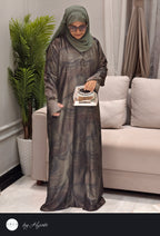 Self Printed Designer Abaya – Simple, Soft & Luxuriously Elegant