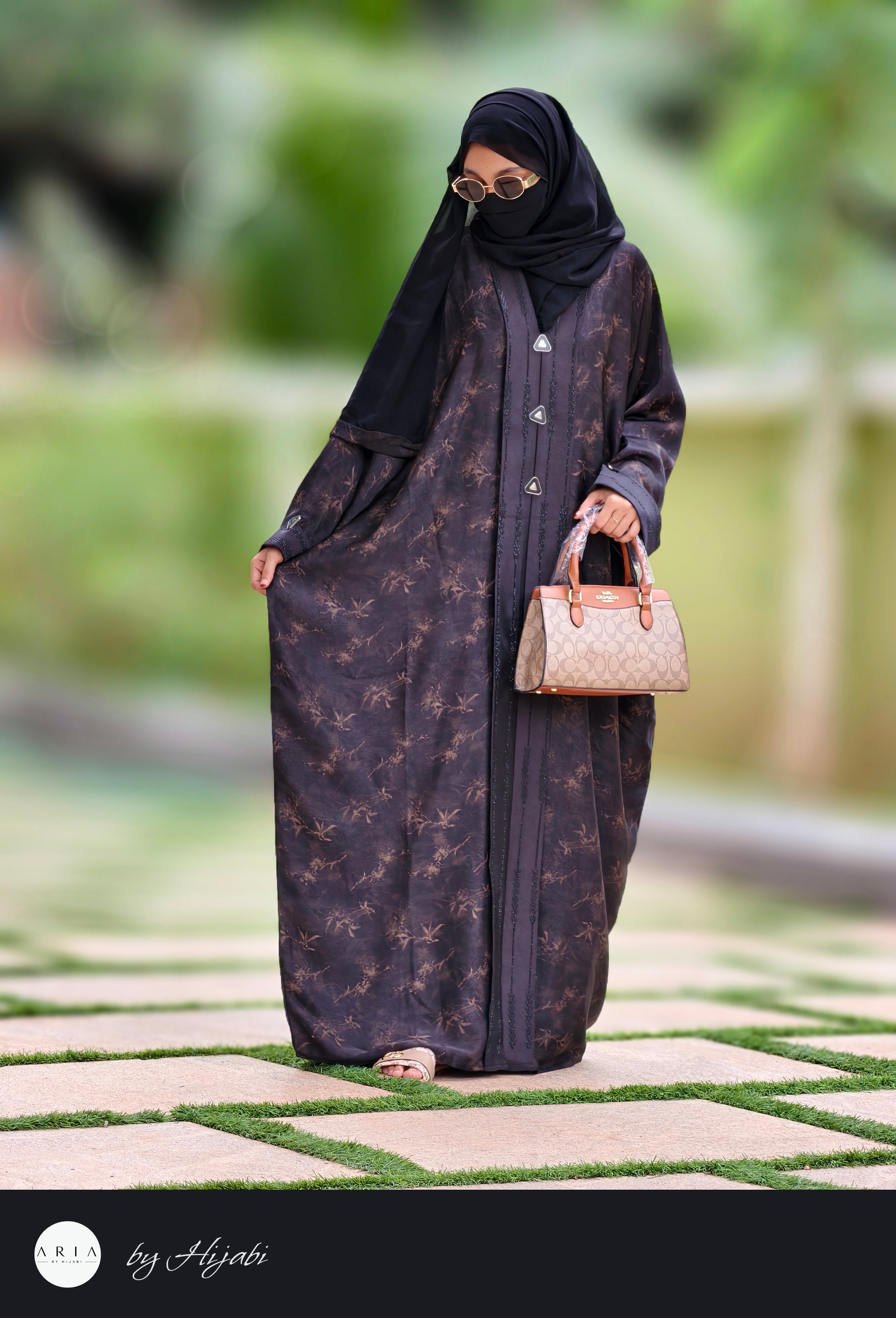 Elegant Self Printed Abaya – Understated Luxury with Timeless Grace