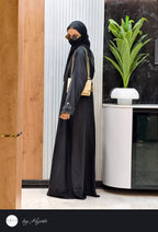 Decent & Elegant 3 Buttons Abaya