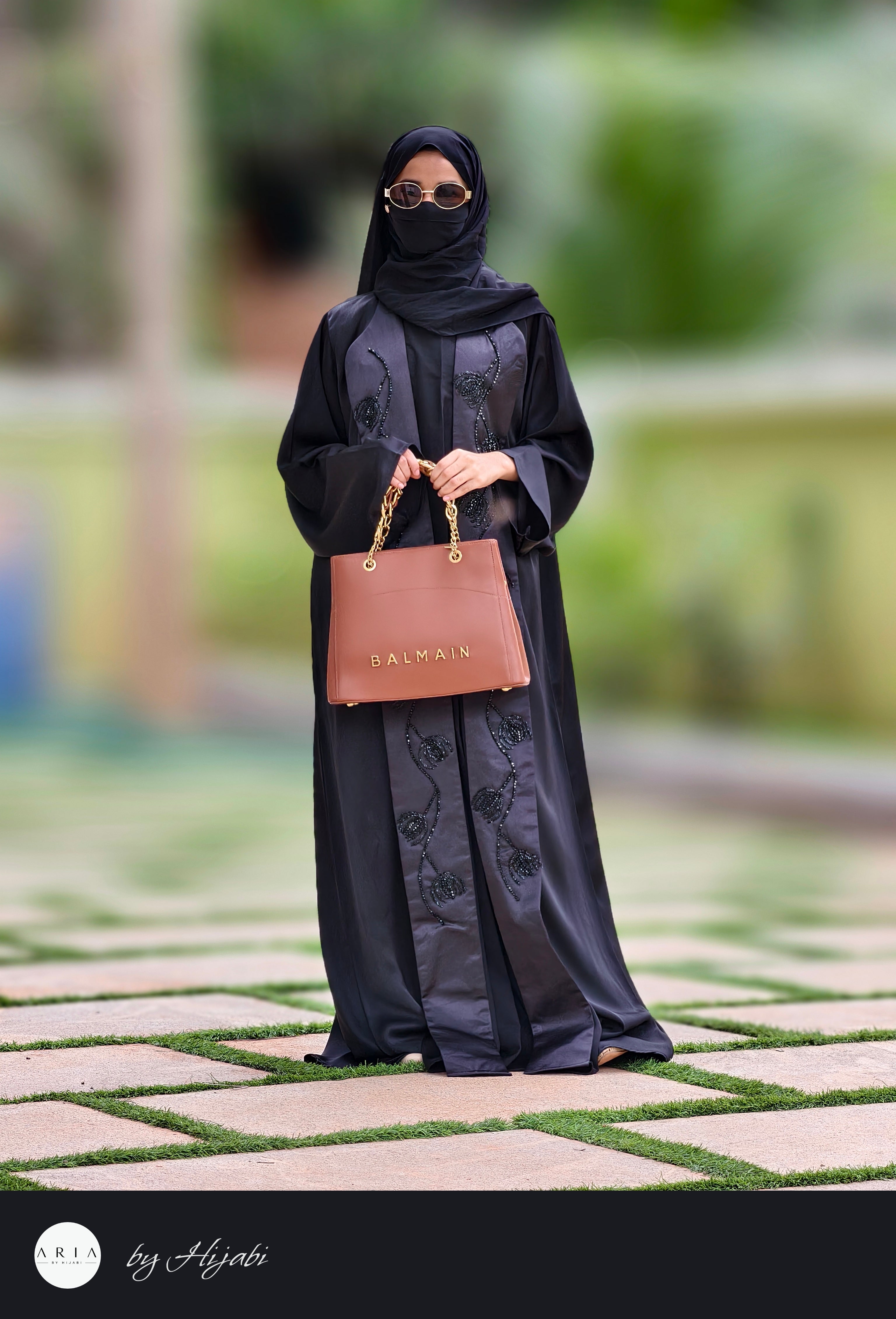 Shawl Collar Stone Work Premium Abaya