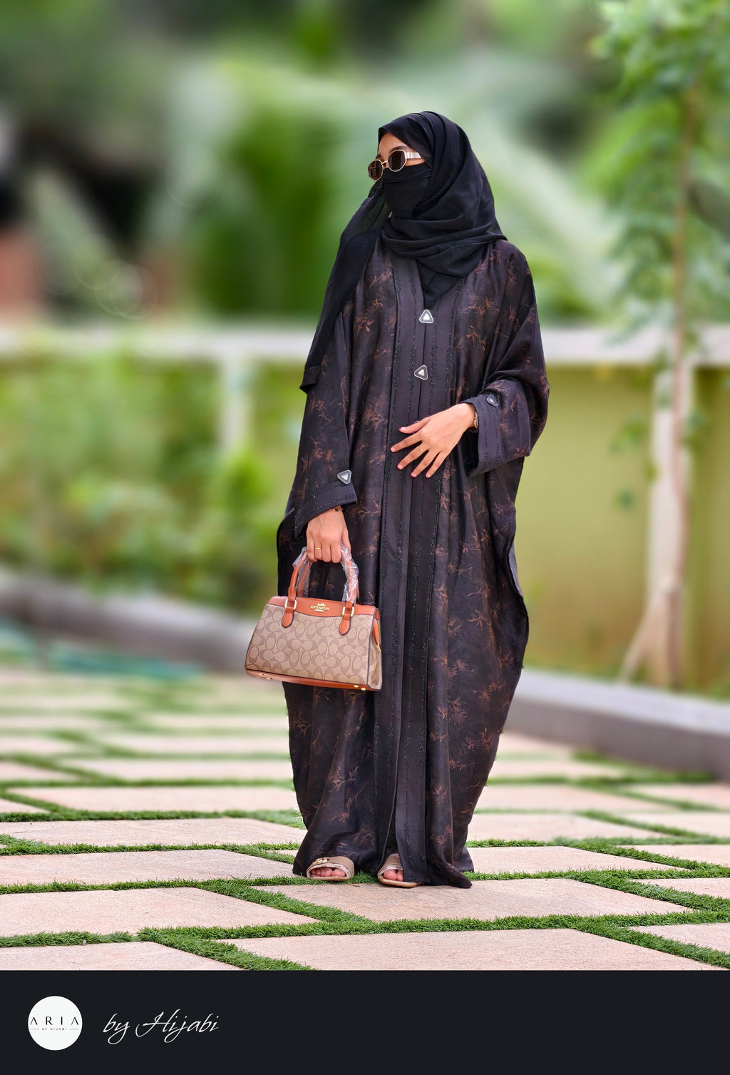 Elegant Self Printed Abaya – Understated Luxury with Timeless Grace
