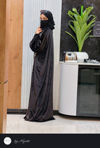 Velvet Stone Work Abaya – Luxury Designer Elegance