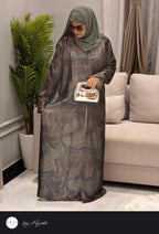 Self Printed Designer Abaya – Simple, Soft & Luxuriously Elegant