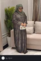 Self Printed Designer Abaya – Simple, Soft & Luxuriously Elegant